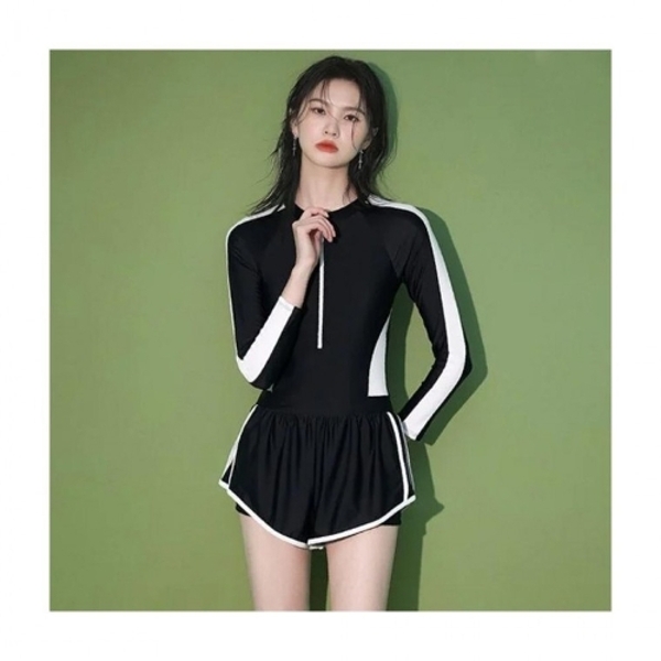 루미나D 래쉬가드 여성 반바지 일체형 원피스 수영복 데일리 외출복
