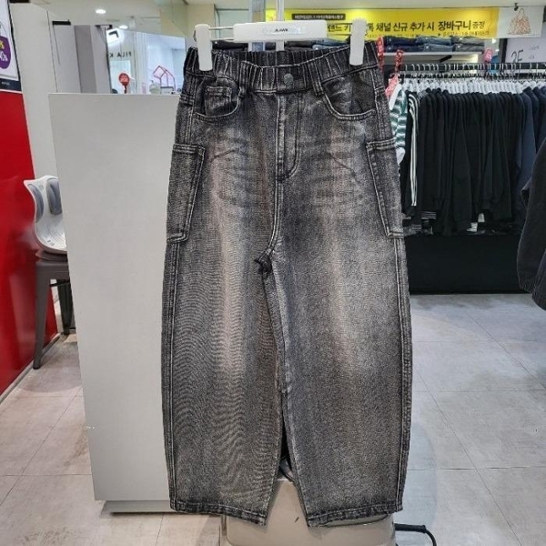 AWK주니어 sh06 벌룬핏 버뮤다데님팬츠  R267B3109A