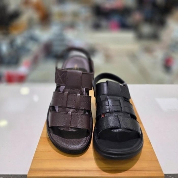 허시파피 세이브존04 남성컴포트캐주얼샌들슬리퍼3cm 블랙 3M26013