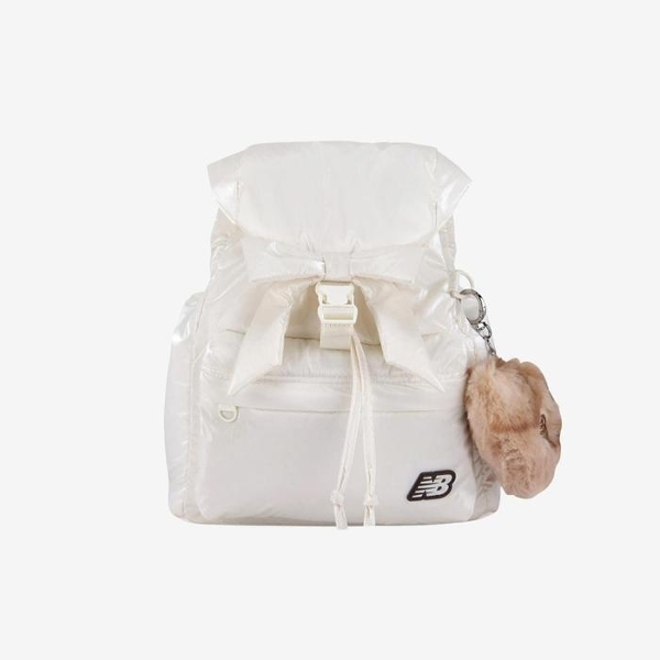 뉴발란스키즈(NB Kids) 패디드 플랩백팩 NK8AGF401GIvory