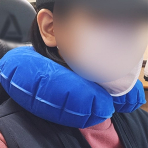 까만 사무실목베개 여행용목베게 목베개