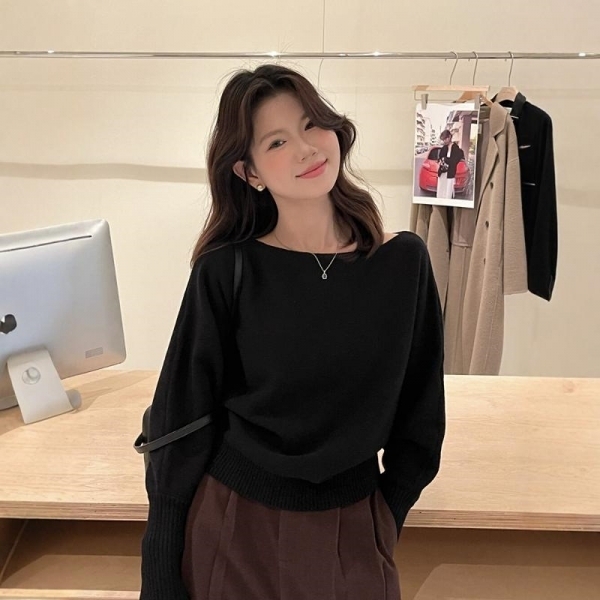데일리 심플 입술넥 크롭 니트긴팔 SSH-141