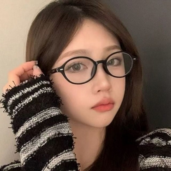 블루라이트차단안경 남녀공용 경량 데일리 뿔테안경 3색